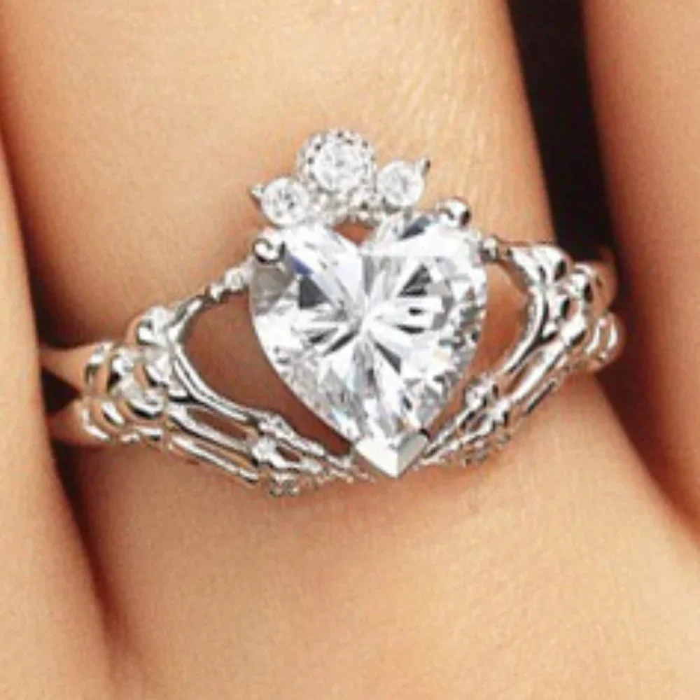🌸Hollow Heart Romantic Beautiful Silver Plated Heart Ring for Women,UNVN12208